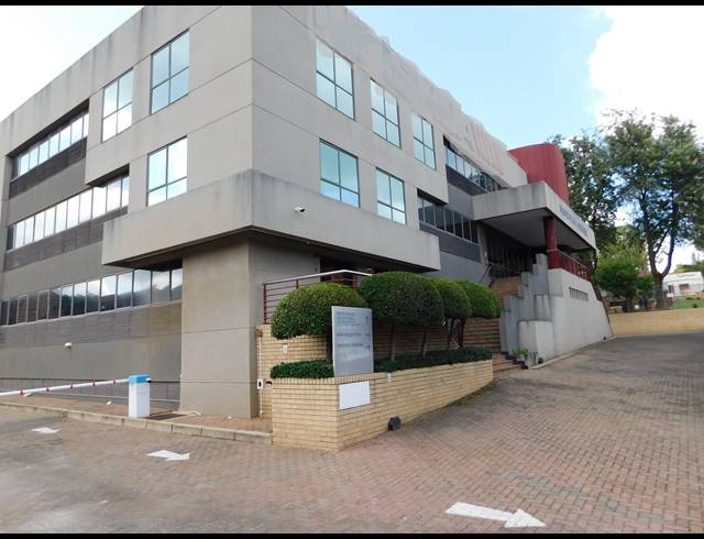 5,047M² OFFICE FOR SALE IN FERNDALE